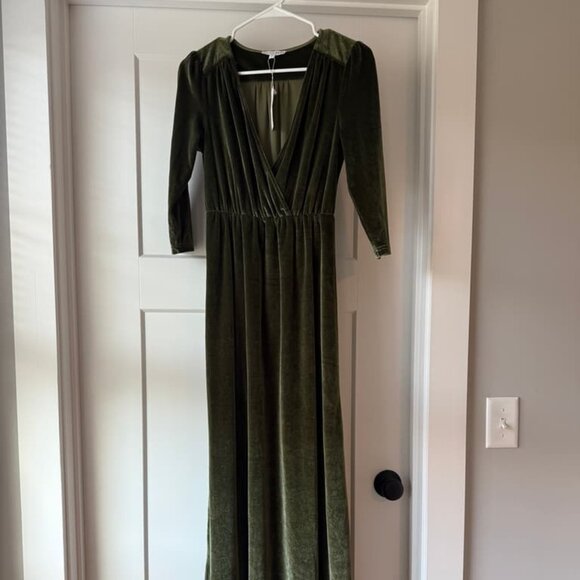 Baltic-born olive green velvet maxi dress - Picture 1 of 2